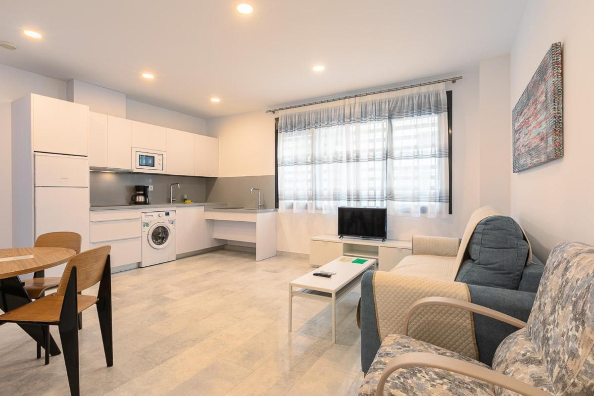 Apartamentos Guerrero 3 Torre Del Mar Luaran gambar