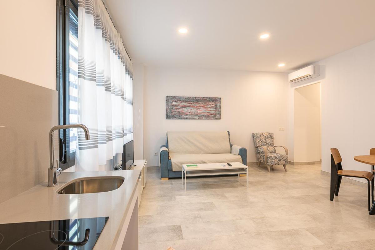 Apartamentos Guerrero 3 Torre Del Mar Luaran gambar