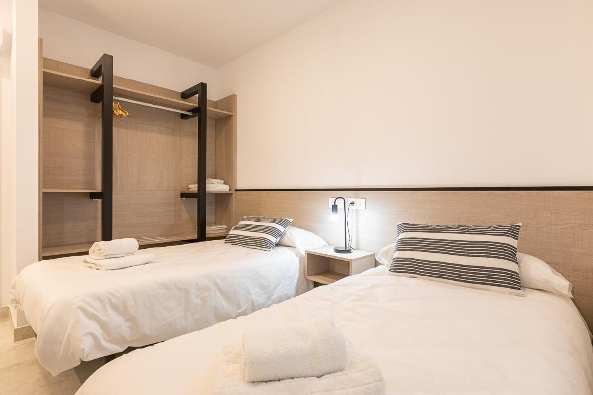 Apartamentos Guerrero 3 Torre Del Mar Luaran gambar