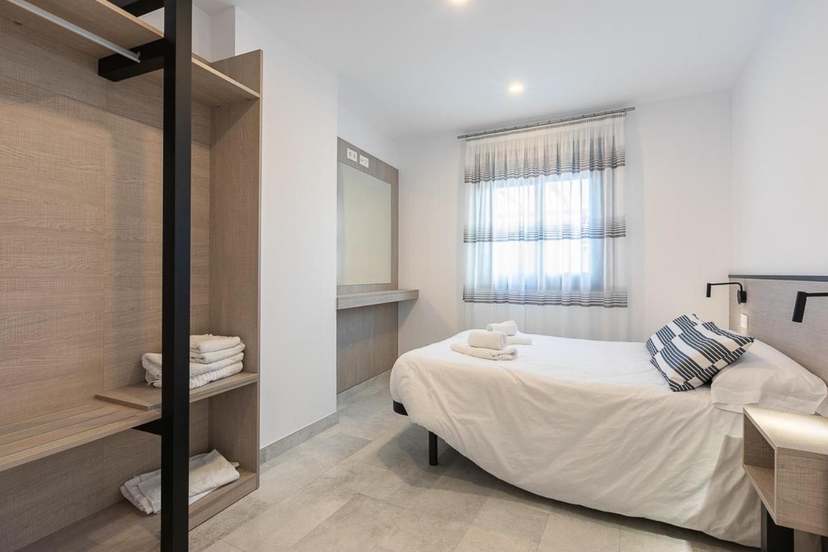Apartamentos Guerrero 3 Torre Del Mar Luaran gambar