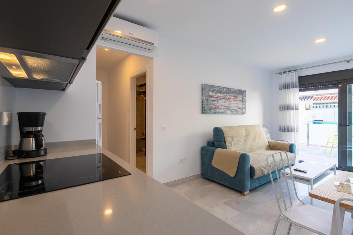 Apartamentos Guerrero 3 Torre Del Mar Luaran gambar