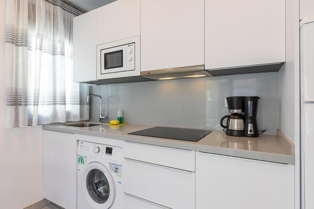 Apartamentos Guerrero 3 Torre Del Mar Luaran gambar